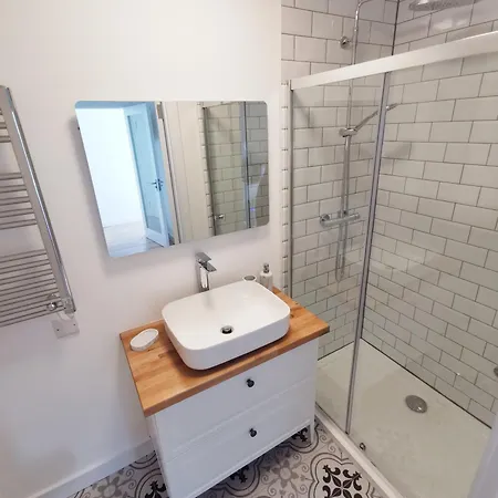 Villa The View At Moneylands