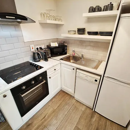 The View At Moneylands Villa