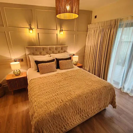 The View At Moneylands Villa